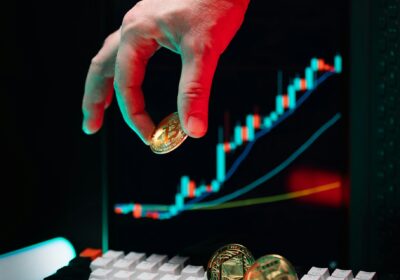 How risky are alternate investment funds