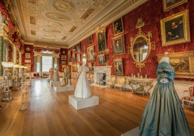 What antiques are hot in UK