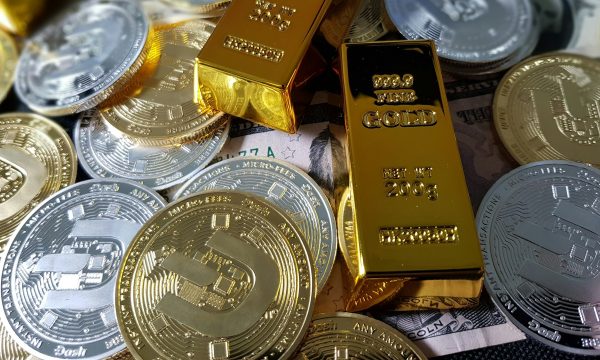 Which AI is best for gold trading