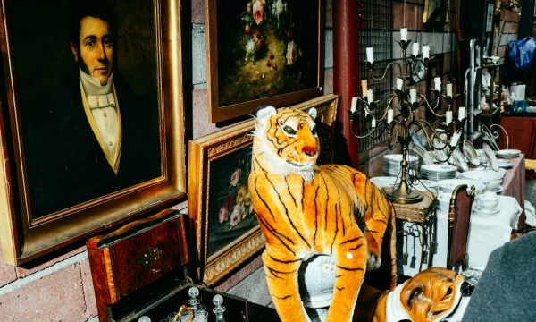 What antiques are worth money
